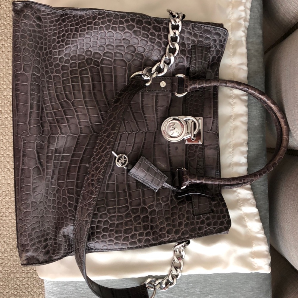 Michael Kors Hamilton LG Grey Leather Tote Bag - Picture 8 of 8